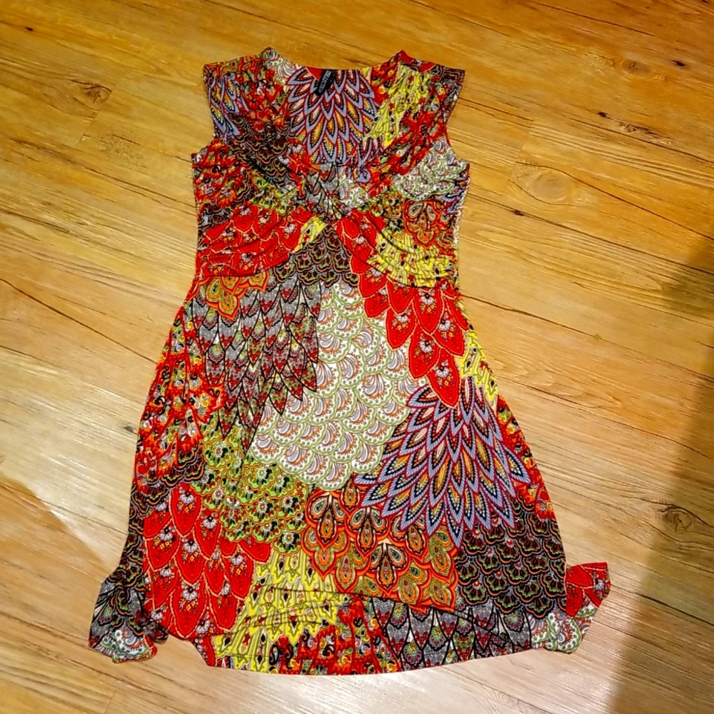 MT Collection peacock pattern size M